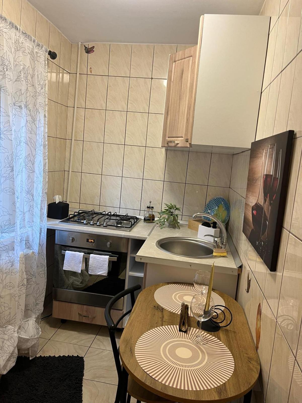 Apartament De Lux 克拉奥华 外观 照片